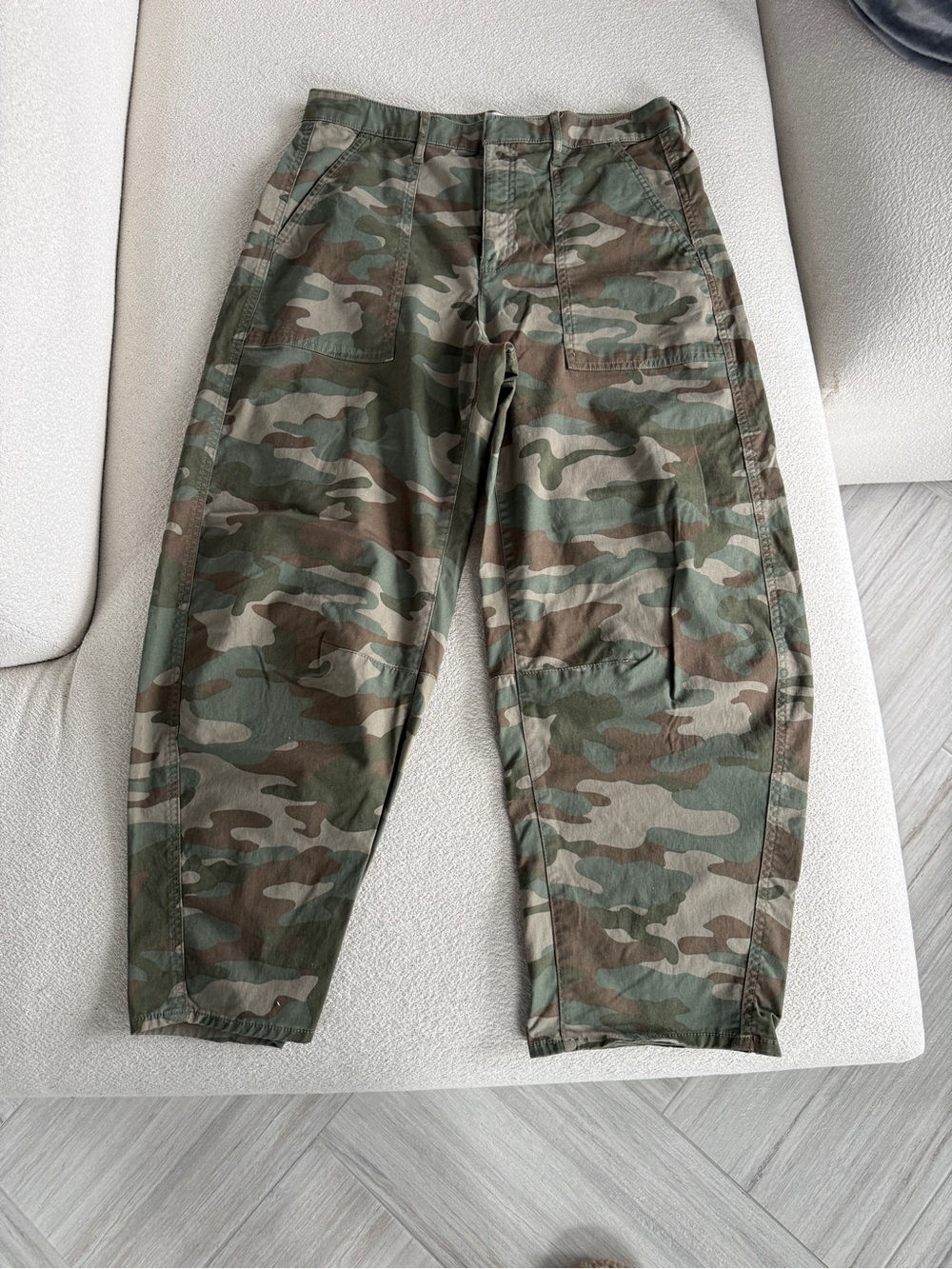GAP Women's Barrel Pants